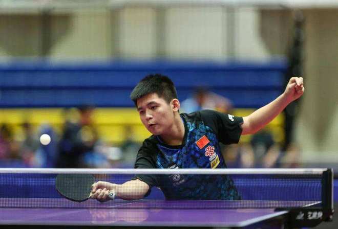 门旅游业的 门旅游业的